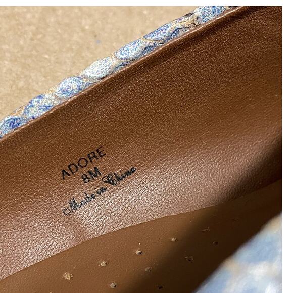 Donald J pliner Adore Gray Python Studded Flats size 8 M Great condition!! - Picture 9 of 10